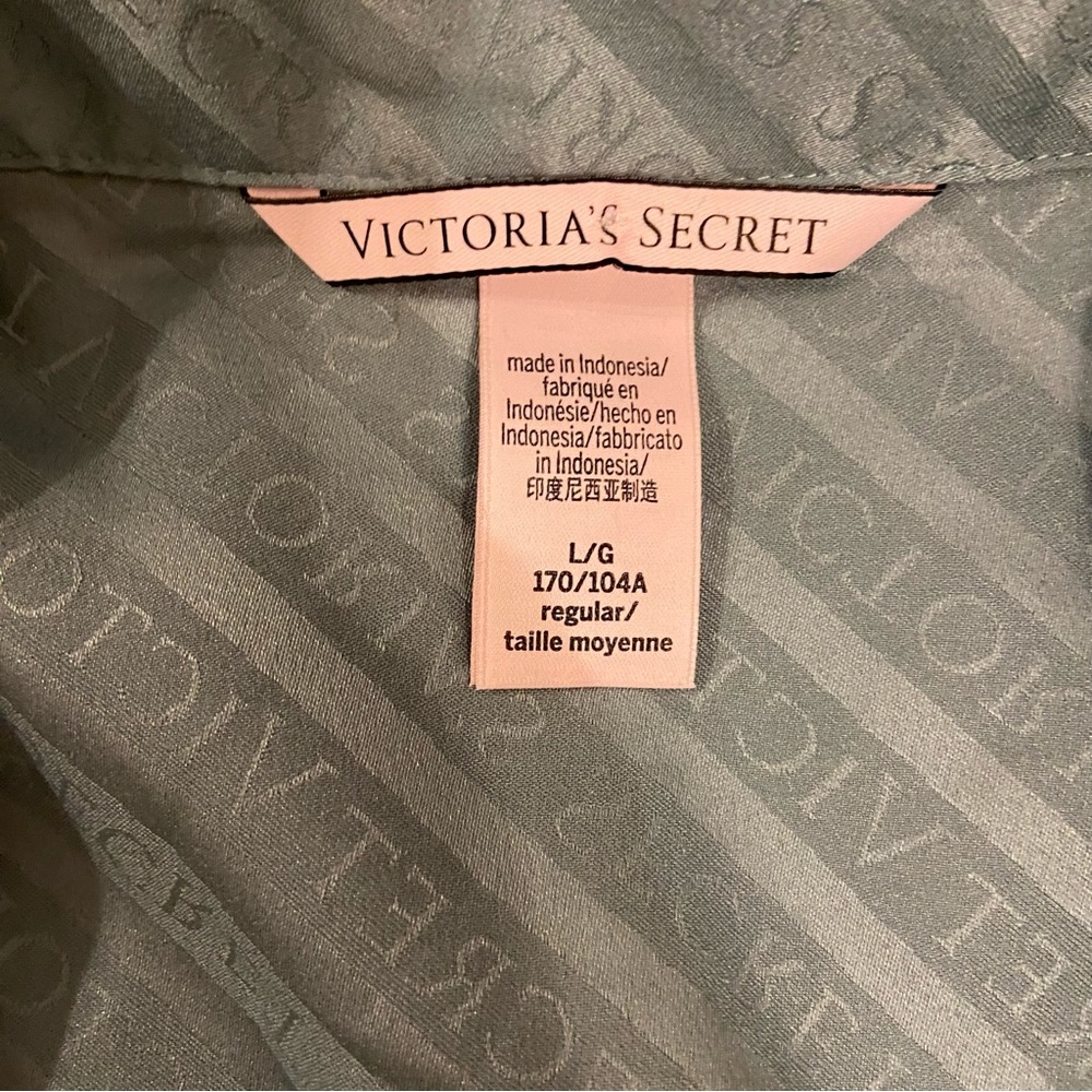Victoria Secret PJ set - Picture 4 of 4